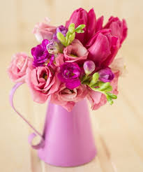 Букеты цветов Тюльпаны в розовой вазе аватар